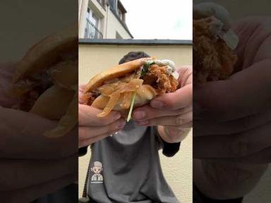 J’ai TESTÉ les 2 Burgers &quot;LEGENDS&quot; de chez KFC !! 🤤🍔 #shorts #degustation #burger #food #seizemay